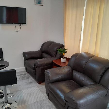 Nd'S Apartment Phibblestown Zewnętrze zdjęcie