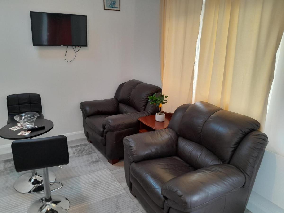 Nd'S Apartment Phibblestown Zewnętrze zdjęcie